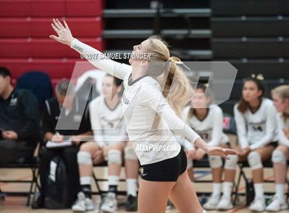 Thumbnail 3 in St. Ignatius vs. Archbishop Mitty (CIF CCS Open Division Final) photogallery.