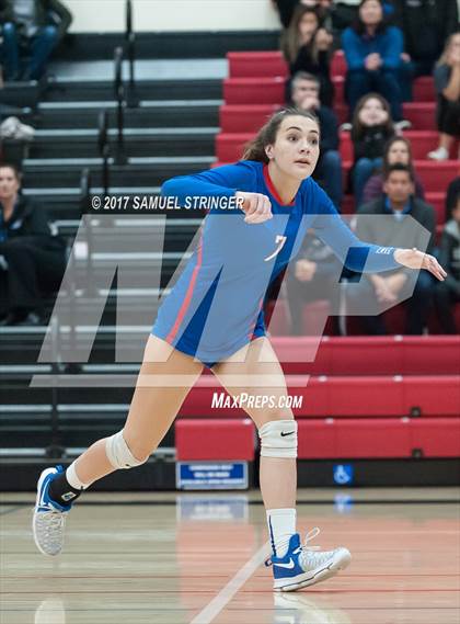 Thumbnail 3 in St. Ignatius vs. Archbishop Mitty (CIF CCS Open Division Final) photogallery.