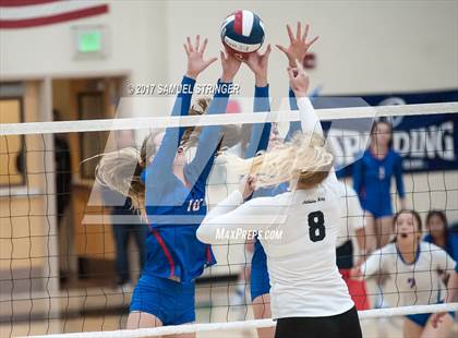 Thumbnail 3 in St. Ignatius vs. Archbishop Mitty (CIF CCS Open Division Final) photogallery.