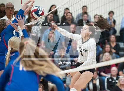 Thumbnail 1 in St. Ignatius vs. Archbishop Mitty (CIF CCS Open Division Final) photogallery.