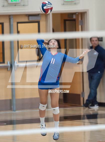 Thumbnail 3 in St. Ignatius vs. Archbishop Mitty (CIF CCS Open Division Final) photogallery.