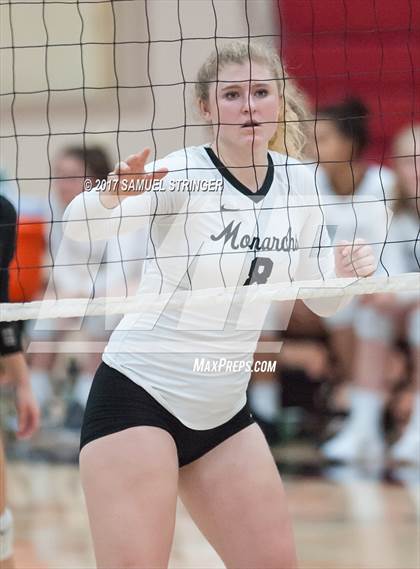 Thumbnail 1 in St. Ignatius vs. Archbishop Mitty (CIF CCS Open Division Final) photogallery.