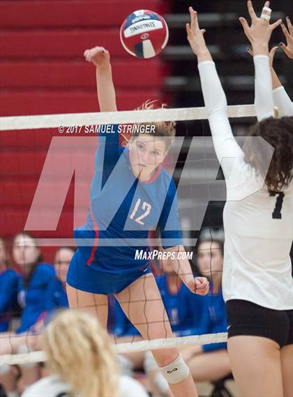 Thumbnail 3 in St. Ignatius vs. Archbishop Mitty (CIF CCS Open Division Final) photogallery.