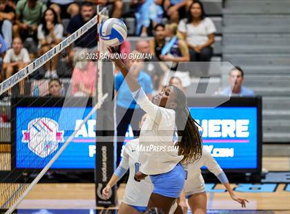 Thumbnail 2 in Kingsburg @ Clovis North photogallery.