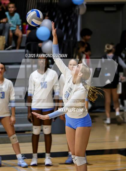 Thumbnail 2 in Kingsburg @ Clovis North photogallery.