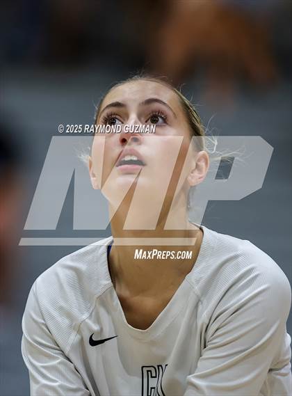Thumbnail 1 in Kingsburg @ Clovis North photogallery.