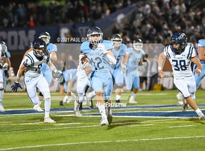 Thumbnail 3 in Columbine @ Valor Christian photogallery.