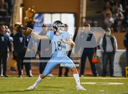 Thumbnail 3 in Columbine @ Valor Christian photogallery.