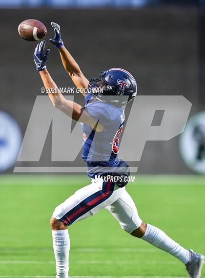 Thumbnail 3 in Fort Bend Travis @ Tompkins (UIL 6A Bi-District Playoff) photogallery.
