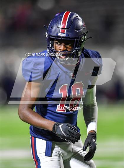 Thumbnail 3 in Fort Bend Travis @ Tompkins (UIL 6A Bi-District Playoff) photogallery.