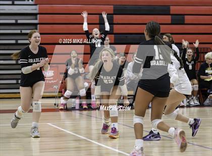 Thumbnail 3 in JV: Bradley Central @ Ooltewah photogallery.