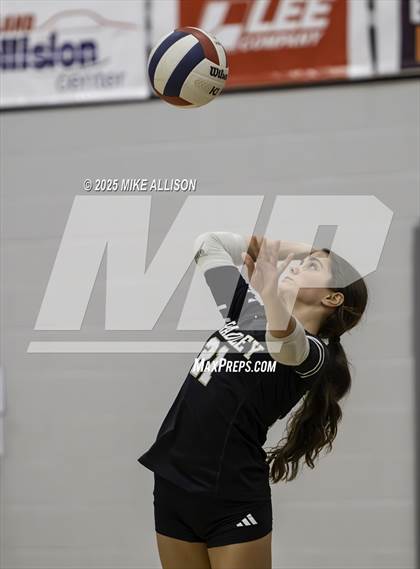 Thumbnail 2 in JV: Bradley Central @ Ooltewah photogallery.