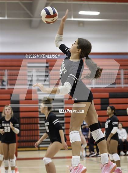 Thumbnail 3 in JV: Bradley Central @ Ooltewah photogallery.