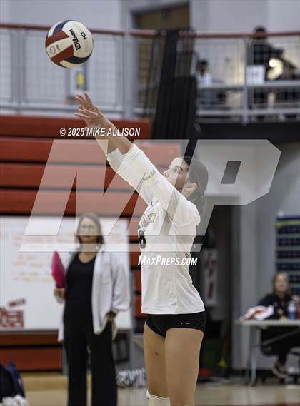 Thumbnail 1 in JV: Bradley Central @ Ooltewah photogallery.