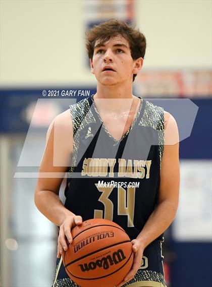 Thumbnail 2 in Soddy Daisy vs Bledsoe County (Battle At The Creek) photogallery.