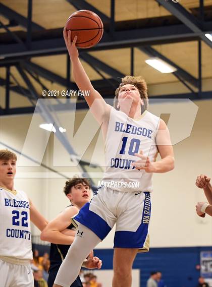 Thumbnail 2 in Soddy Daisy vs Bledsoe County (Battle At The Creek) photogallery.