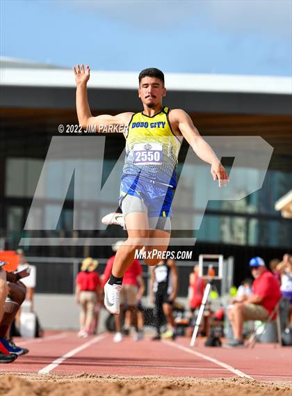 Thumbnail 3 in UIL 1A State Championship photogallery.