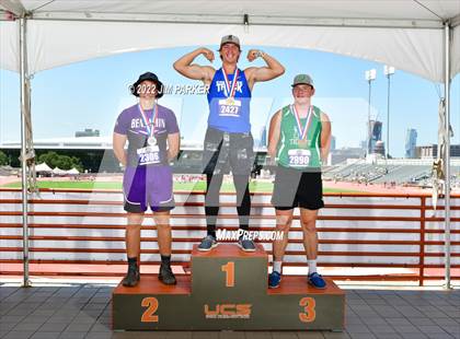 Thumbnail 2 in UIL 1A State Championship photogallery.