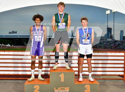 Thumbnail 3 in UIL 1A State Championship photogallery.