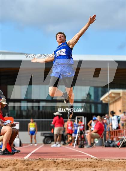 Thumbnail 3 in UIL 1A State Championship photogallery.