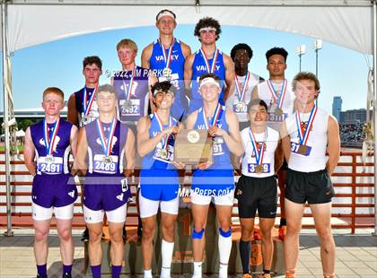 Thumbnail 2 in UIL 1A State Championship photogallery.