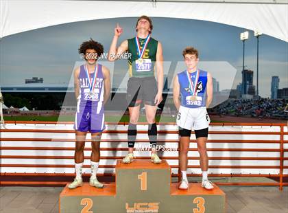 Thumbnail 2 in UIL 1A State Championship photogallery.