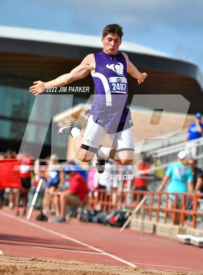 Thumbnail 2 in UIL 1A State Championship photogallery.