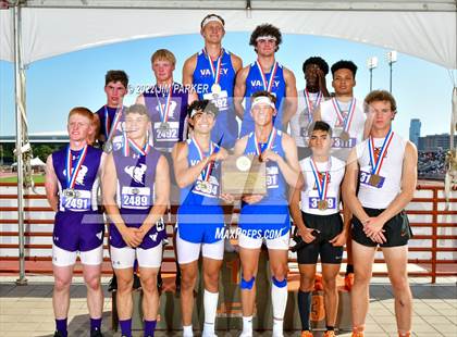 Thumbnail 1 in UIL 1A State Championship photogallery.