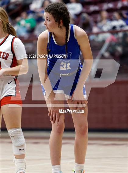 Thumbnail 1 in Muenster VS Windthorst (Gayno Shelton’s Hoopin into the Holiday) photogallery.