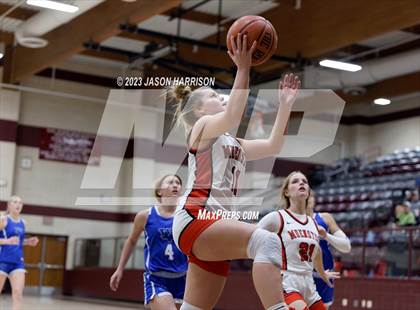Thumbnail 3 in Muenster VS Windthorst (Gayno Shelton’s Hoopin into the Holiday) photogallery.