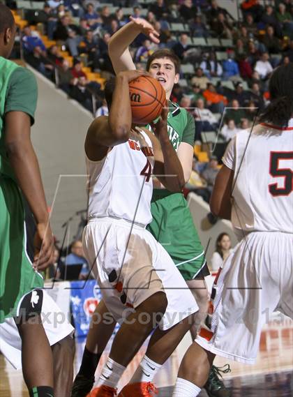 Thumbnail 1 in McKinley vs. Bishop Ludden (NYSPHSAA Class A Semifinal) photogallery.