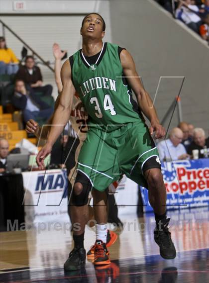 Thumbnail 2 in McKinley vs. Bishop Ludden (NYSPHSAA Class A Semifinal) photogallery.