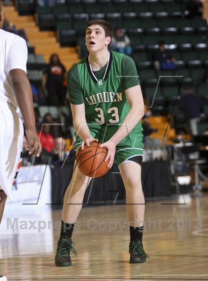 Thumbnail 1 in McKinley vs. Bishop Ludden (NYSPHSAA Class A Semifinal) photogallery.
