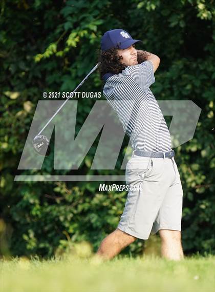 Thumbnail 2 in St. Mary's vs. St. Francis @ Wanakah Country Club photogallery.