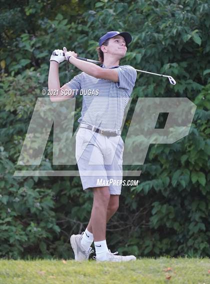 Thumbnail 3 in St. Mary's vs. St. Francis @ Wanakah Country Club photogallery.