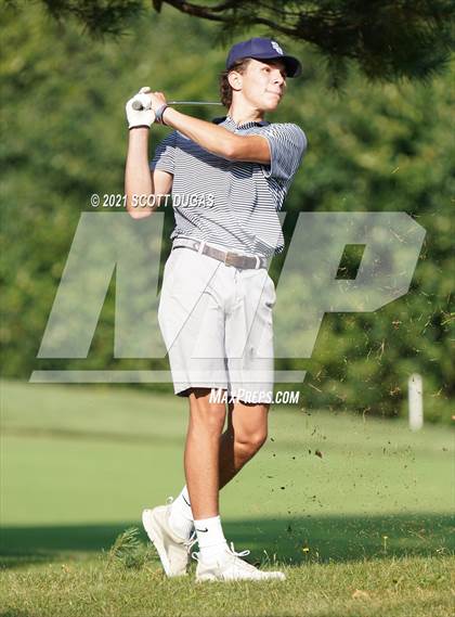 Thumbnail 2 in St. Mary's vs. St. Francis @ Wanakah Country Club photogallery.