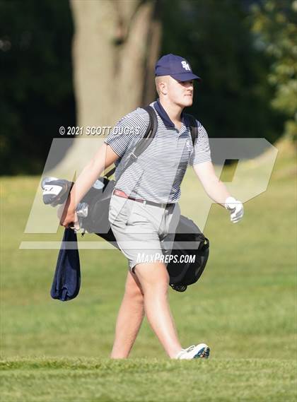 Thumbnail 1 in St. Mary's vs. St. Francis @ Wanakah Country Club photogallery.