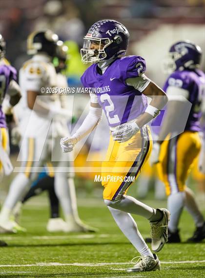 Thumbnail 1 in Irmo vs. Northwestern (SCHSL 5A Division 2 Final) photogallery.
