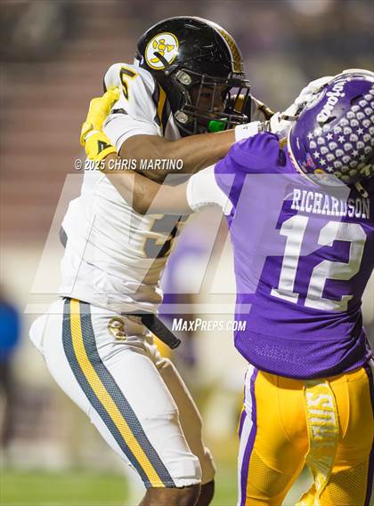 Thumbnail 3 in Irmo vs. Northwestern (SCHSL 5A Division 2 Final) photogallery.