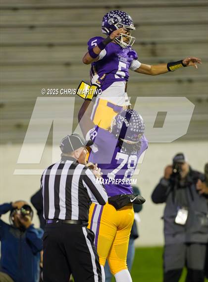 Thumbnail 1 in Irmo vs. Northwestern (SCHSL 5A Division 2 Final) photogallery.