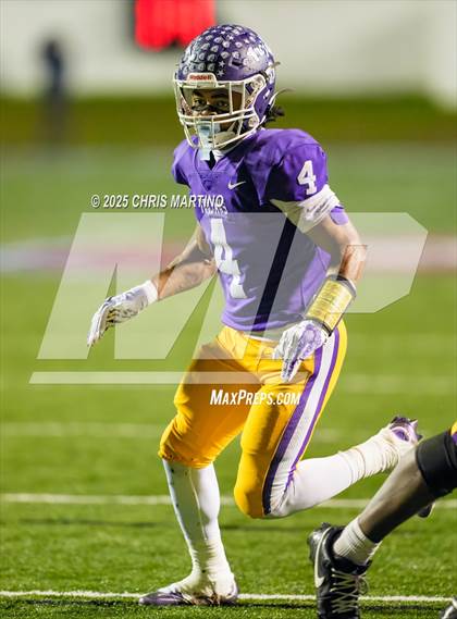 Thumbnail 3 in Irmo vs. Northwestern (SCHSL 5A Division 2 Final) photogallery.