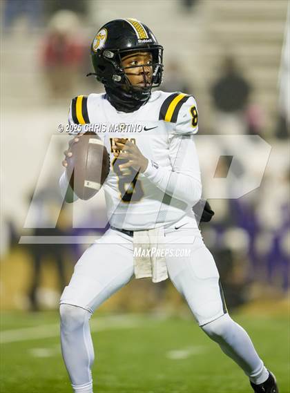 Thumbnail 1 in Irmo vs. Northwestern (SCHSL 5A Division 2 Final) photogallery.