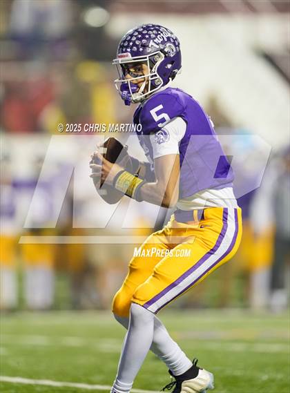 Thumbnail 1 in Irmo vs. Northwestern (SCHSL 5A Division 2 Final) photogallery.