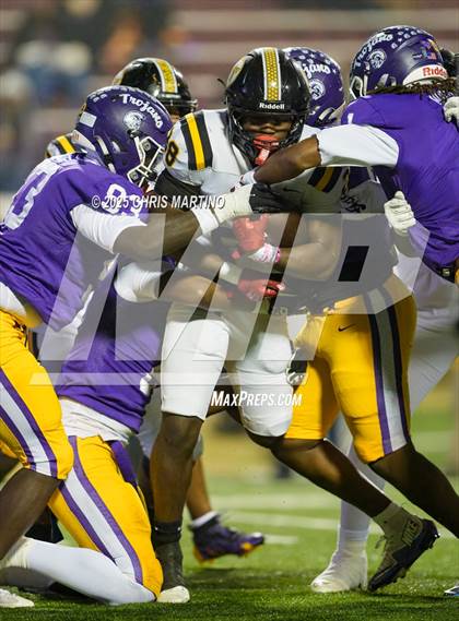 Thumbnail 2 in Irmo vs. Northwestern (SCHSL 5A Division 2 Final) photogallery.