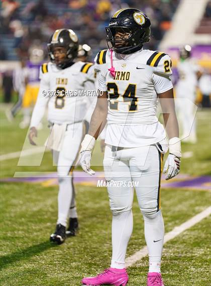 Thumbnail 1 in Irmo vs. Northwestern (SCHSL 5A Division 2 Final) photogallery.