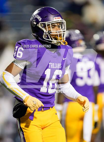 Thumbnail 2 in Irmo vs. Northwestern (SCHSL 5A Division 2 Final) photogallery.