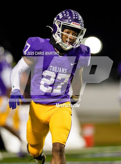 Thumbnail 2 in Irmo vs. Northwestern (SCHSL 5A Division 2 Final) photogallery.