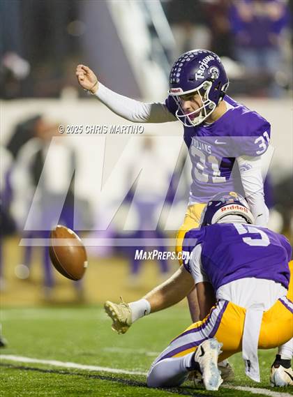 Thumbnail 3 in Irmo vs. Northwestern (SCHSL 5A Division 2 Final) photogallery.