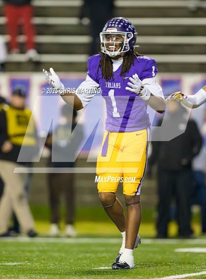 Thumbnail 1 in Irmo vs. Northwestern (SCHSL 5A Division 2 Final) photogallery.