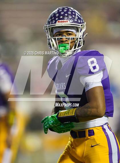 Thumbnail 3 in Irmo vs. Northwestern (SCHSL 5A Division 2 Final) photogallery.